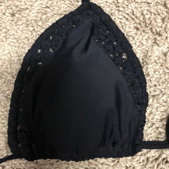 BRAND NEW BLACK STRING BIKINI SIZE Medium - Picture 3 of 4